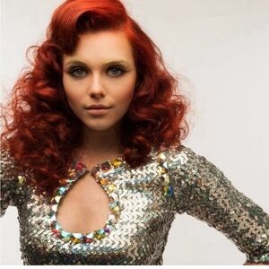 Sequin sparkly rhinestone beaded crop top short sleeve silver